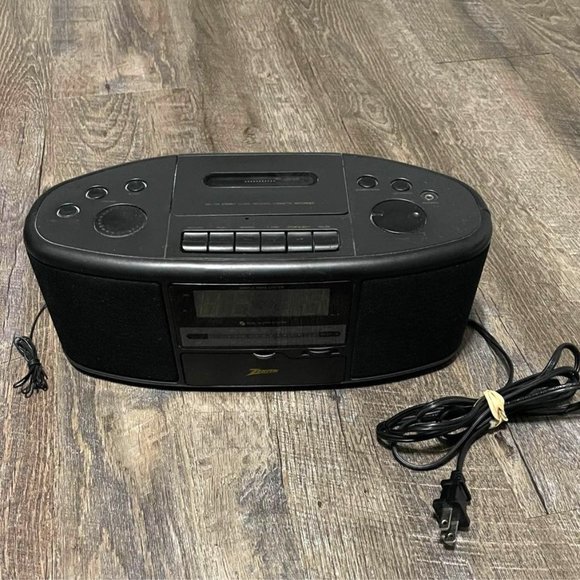 Zenith Portable Audio & Video Zenith Dual Alarm System Receiver Am